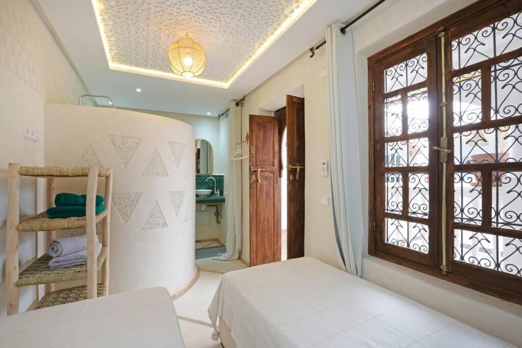 Riad El Khir En Centre Ville Rooftop Et Bassin Marrakesh Exterior foto